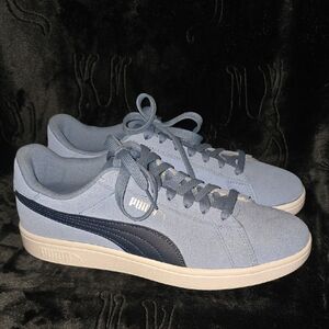 Puma Men's Navy and Light Blue Sneakers